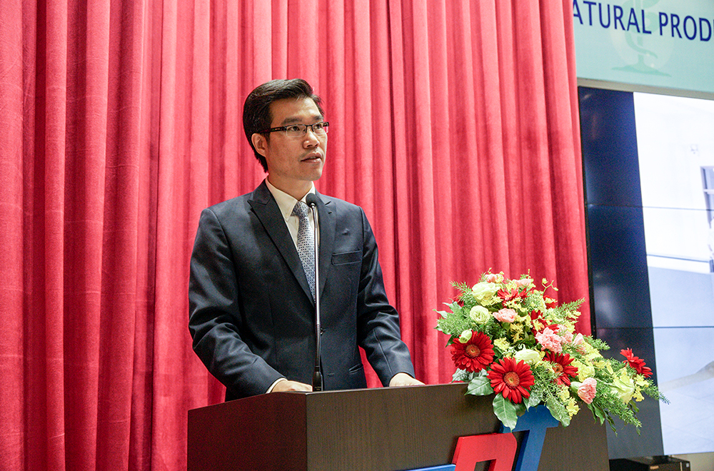 TS. Trần Trọng Đạo, Phó hiệu trưởng TDTU phát biểu khai mạc Lễ ra mắt  Hội thảo chuyên đề về hợp chất tự nhiên