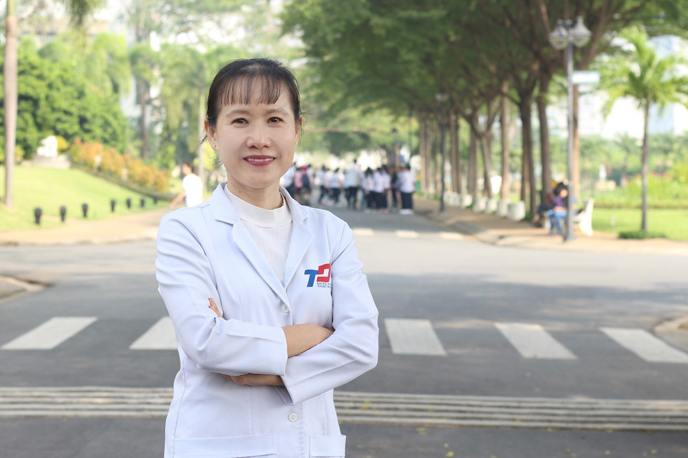 Photo of Dr. Ho Pham Thuc Lan at Tan Phong Campus