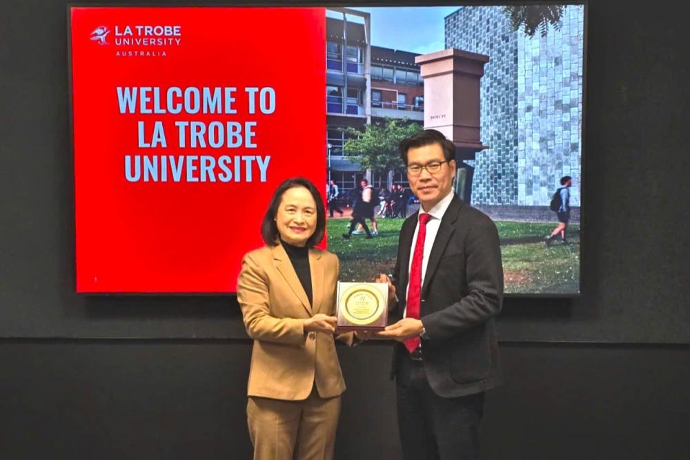 su-kien-noi-bat-2025