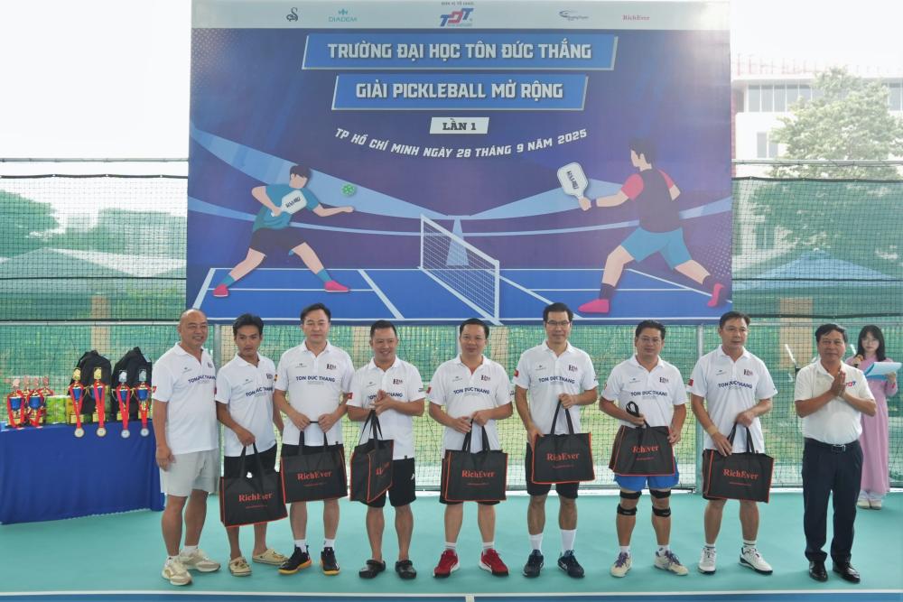 pickleball_mo_rong
