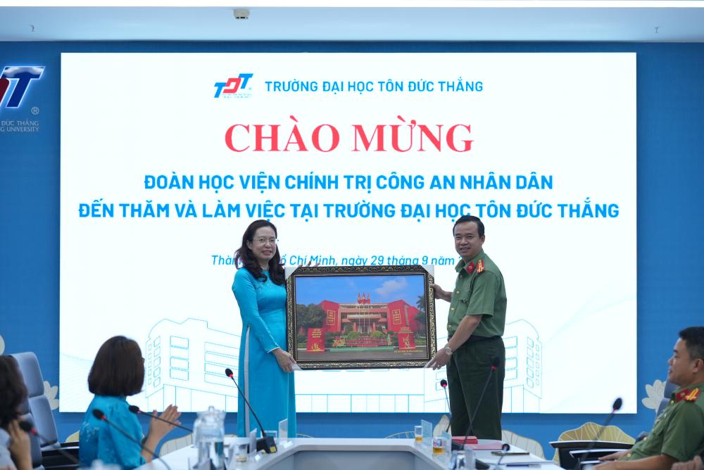 HVCT_CAND