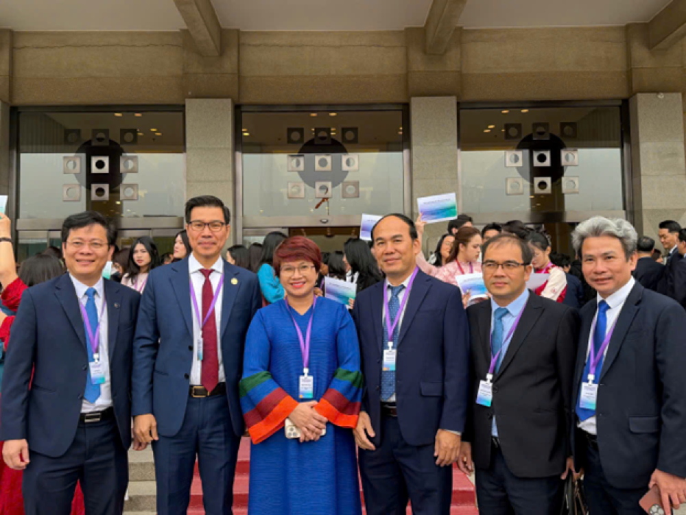 15.4_Dien_dan_Hop_tac_GD_TQ