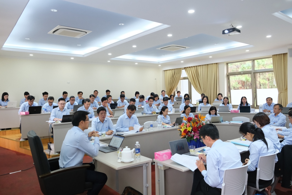 8.18_Hoi_nghi_giao_ban_he