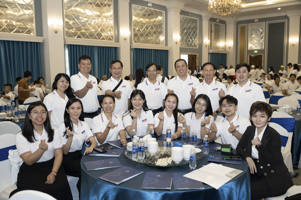 Các hoạt động kết nối giàu cảm xúc tại buổi họp mặt tạo nên sự gắn kết và là nguồn động lực để tập thể TDTU cùng quyết tâm hướng đến mục tiêu chung trong năm học mới.