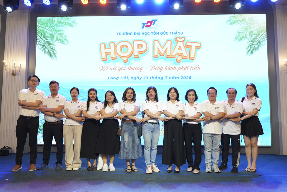 Các hoạt động kết nối giàu cảm xúc tại buổi họp mặt tạo nên sự gắn kết và là nguồn động lực để tập thể TDTU cùng quyết tâm hướng đến mục tiêu chung trong năm học mới.