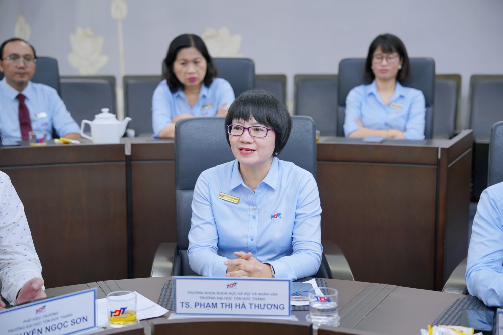 21.10_Ky_ket_Hoi_Chu_thap_do