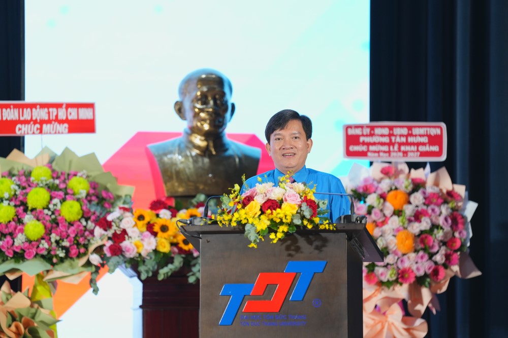 5.9_Le_Khai_giang